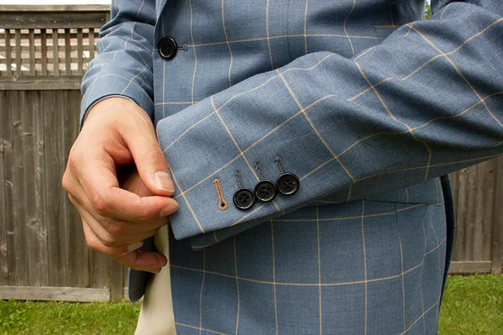 Details tailoring photograph