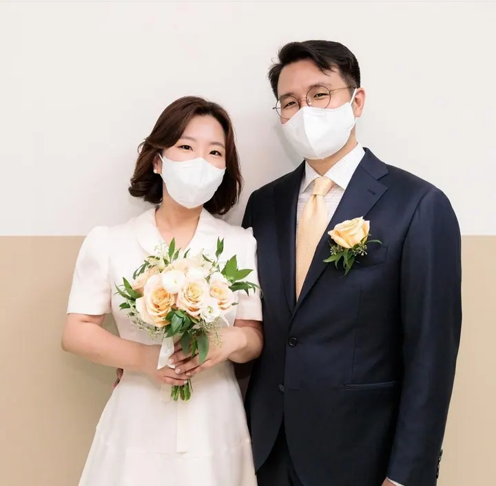 Wedding tailoring photograph